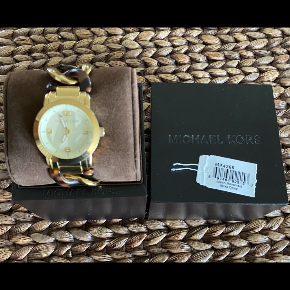 Authentic Michael Kors (4266) Gold/Tortoise Watch